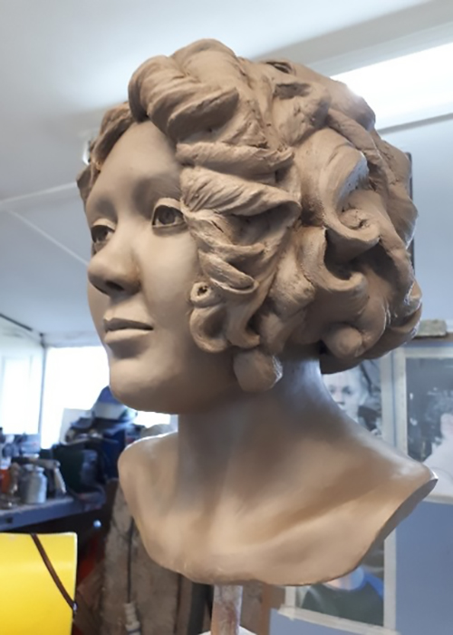 PERDITA-PEACOCK-SCULPTURE-BLOG-POST1-001