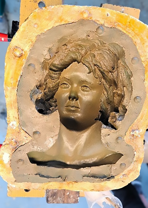 PERDITA-PEACOCK-SCULPTURE-BLOG-POST1-002